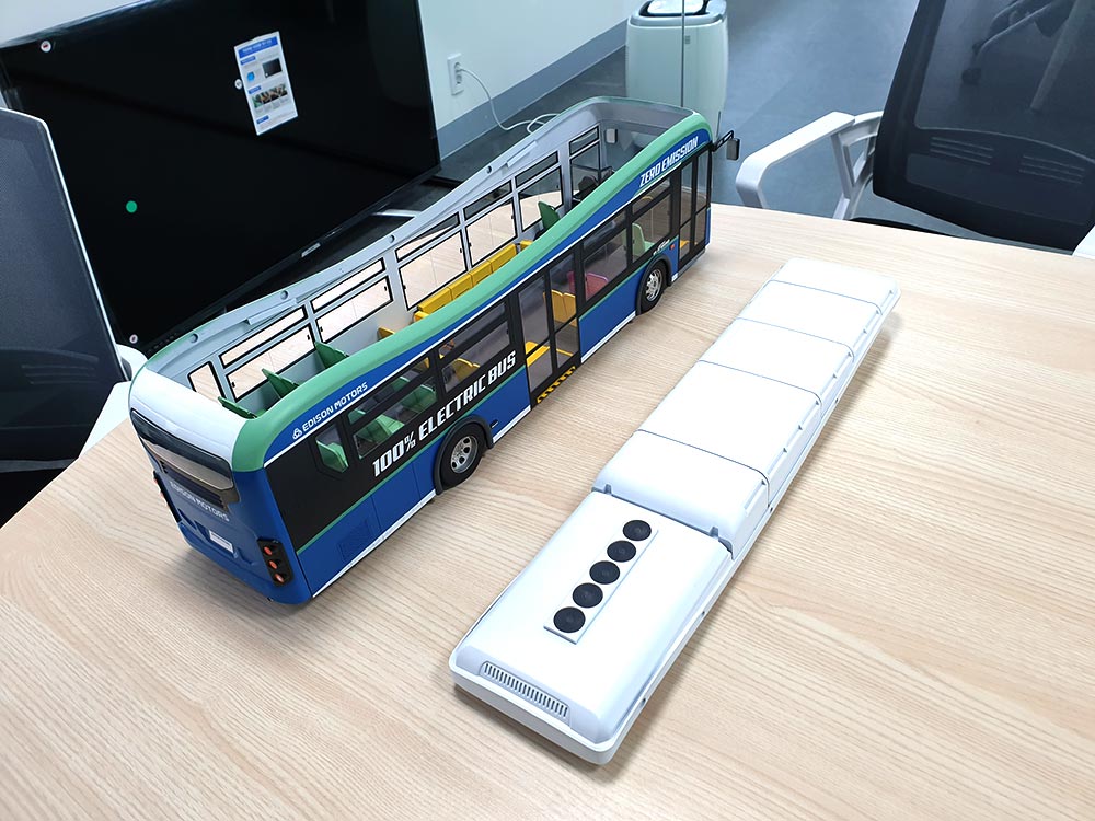 버스 모형 제작 사례
